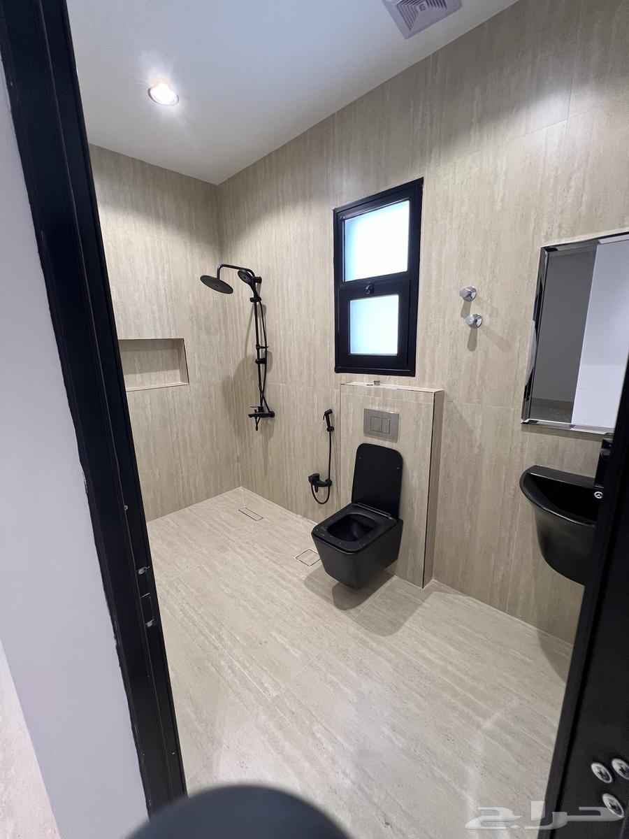 فيلا 6 غرف في الشعلة 6