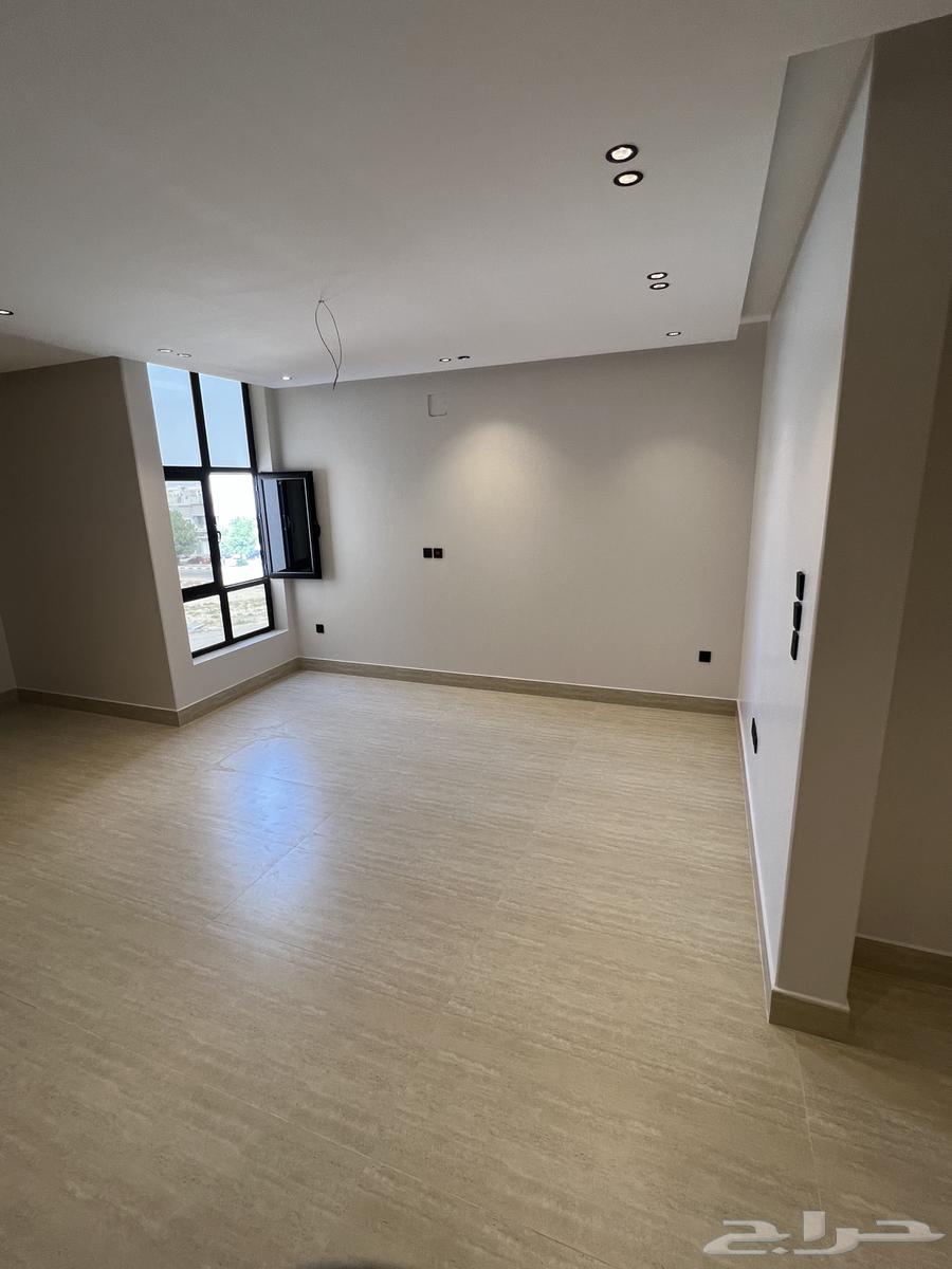 فيلا 6 غرف في الشعلة 7