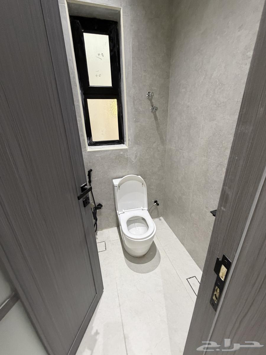 فيلا 9 غرف في احد 9