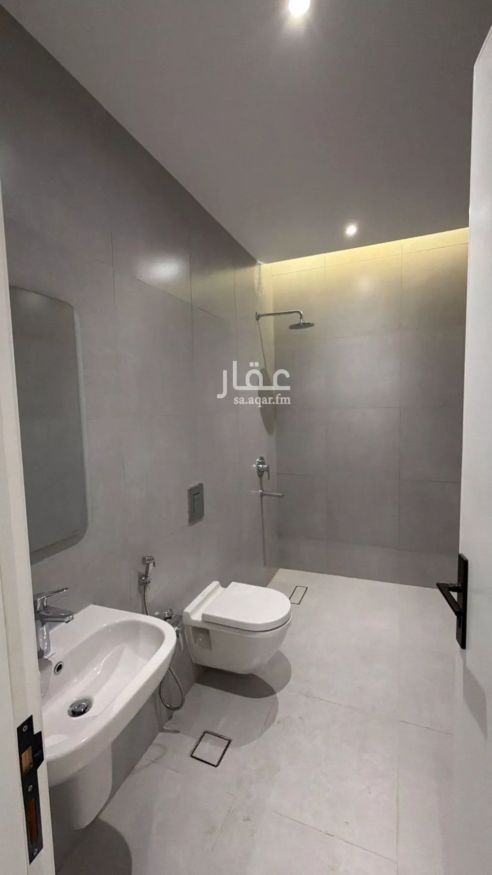 شقة 3 غرف في النرجس 2