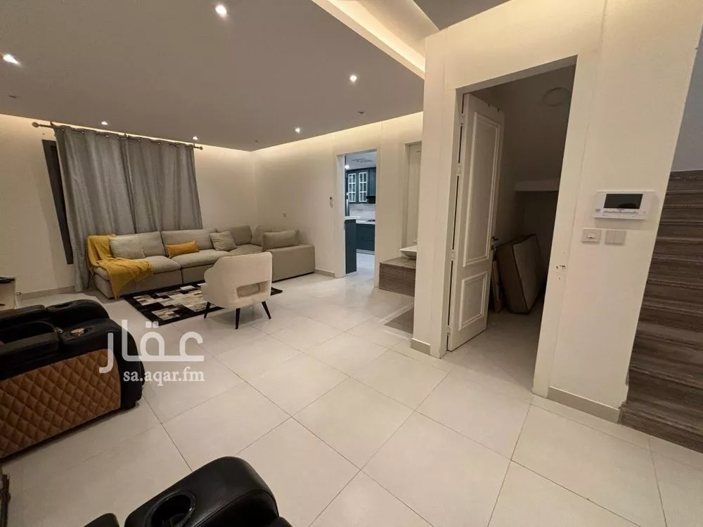 شقة 3 غرف في عرقة 6