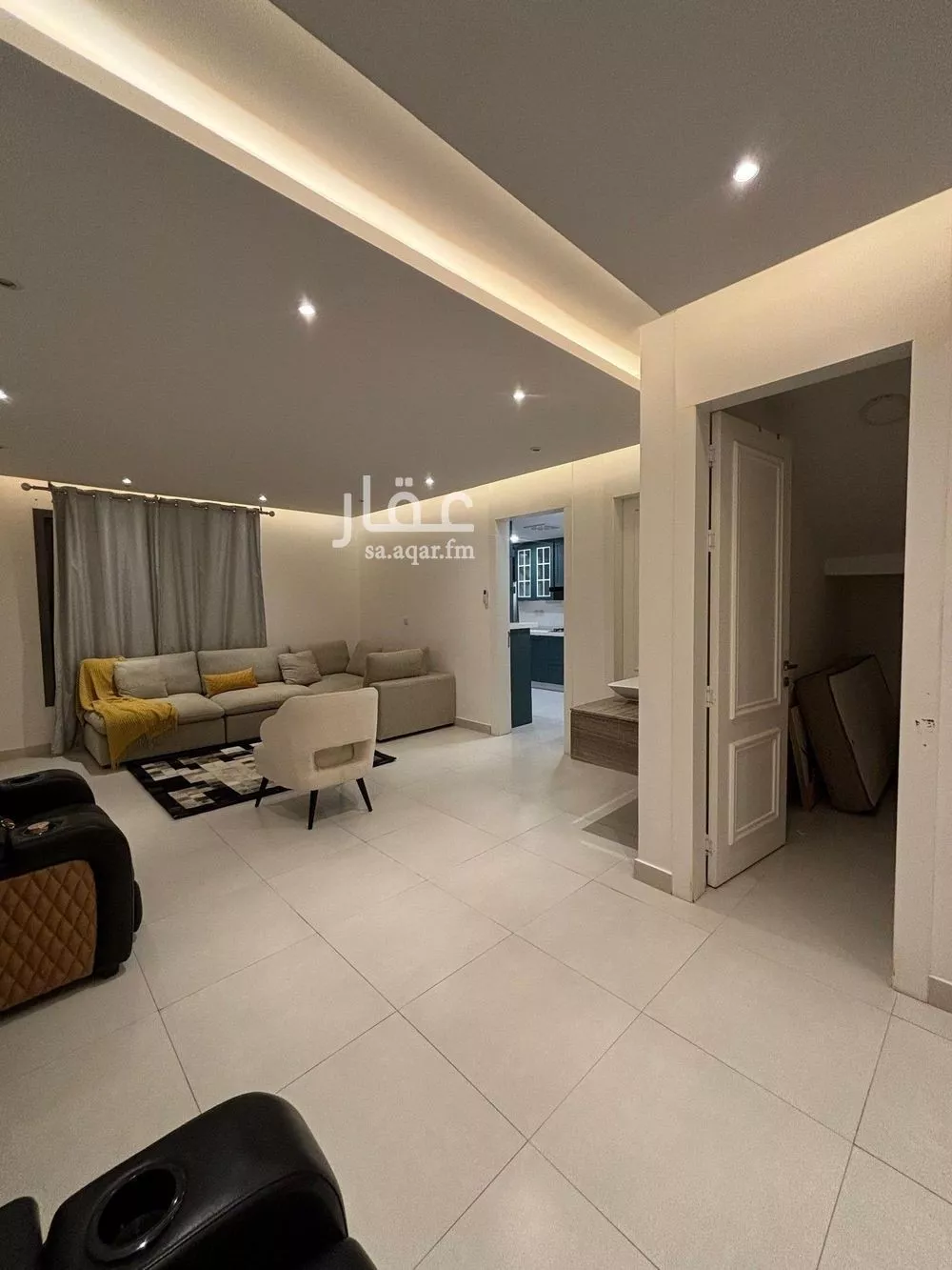 شقة 3 غرف في عرقة 8