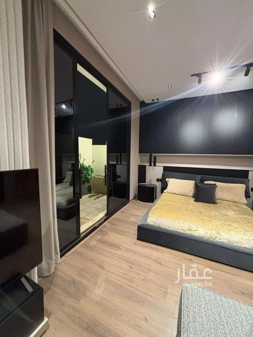 شقة 3 غرف في عرقة 9