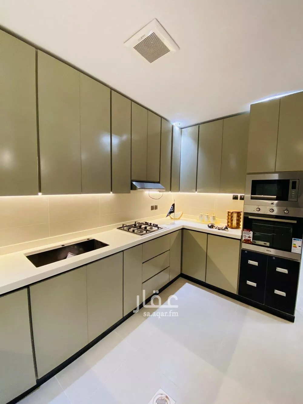 3 bedroom apartment in Dirab 4