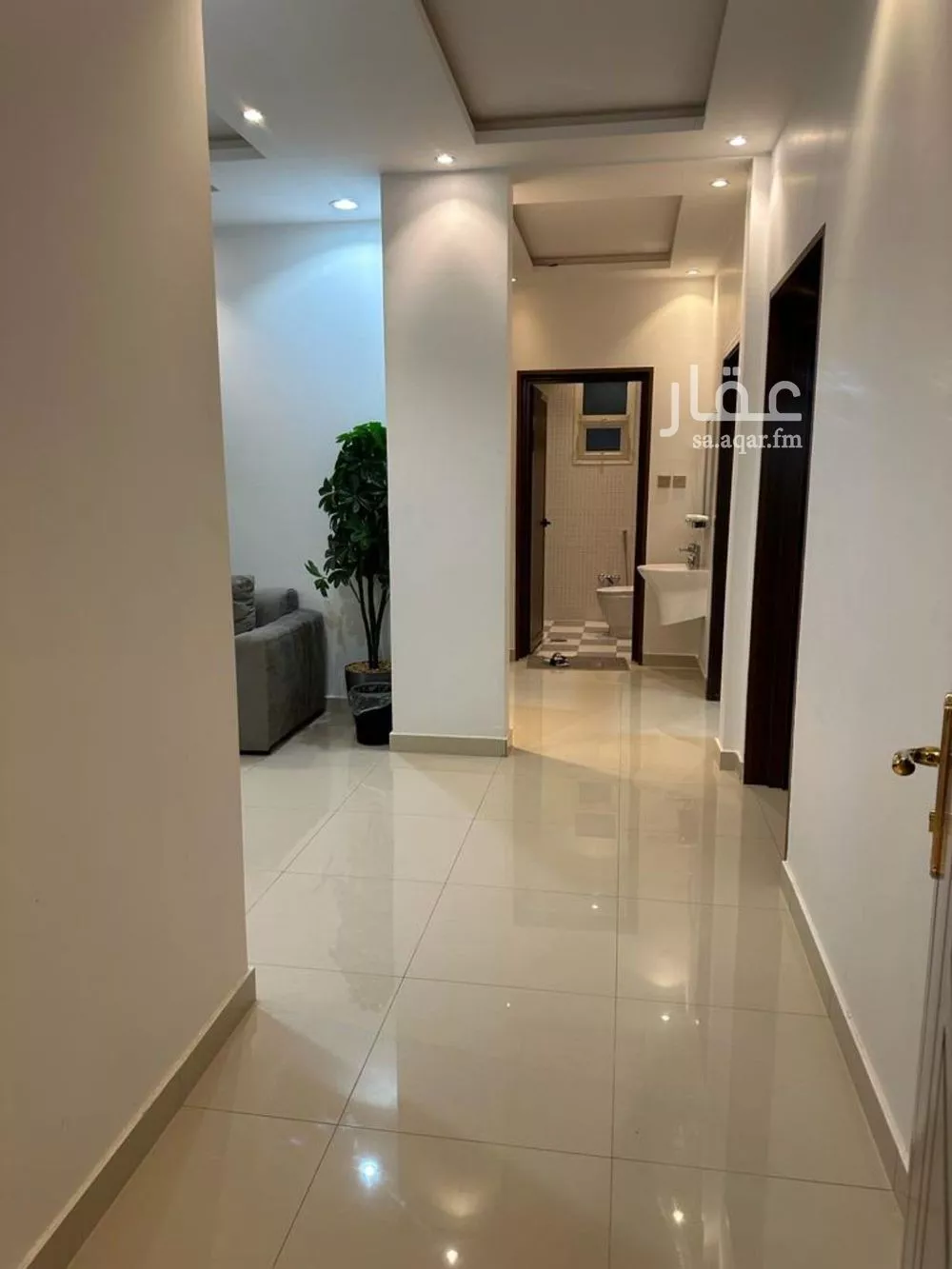 دور 3 غرف في الملقا 8