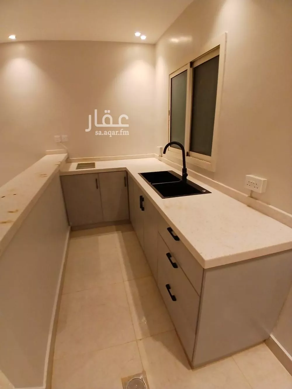 شقة 1 غرف في الياسمين 4