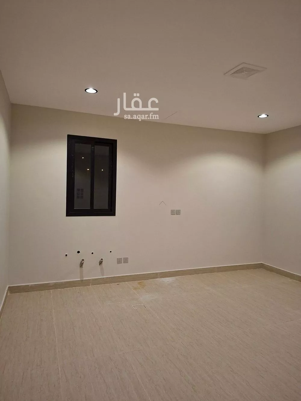 شقة 7 غرف في النظيم 5