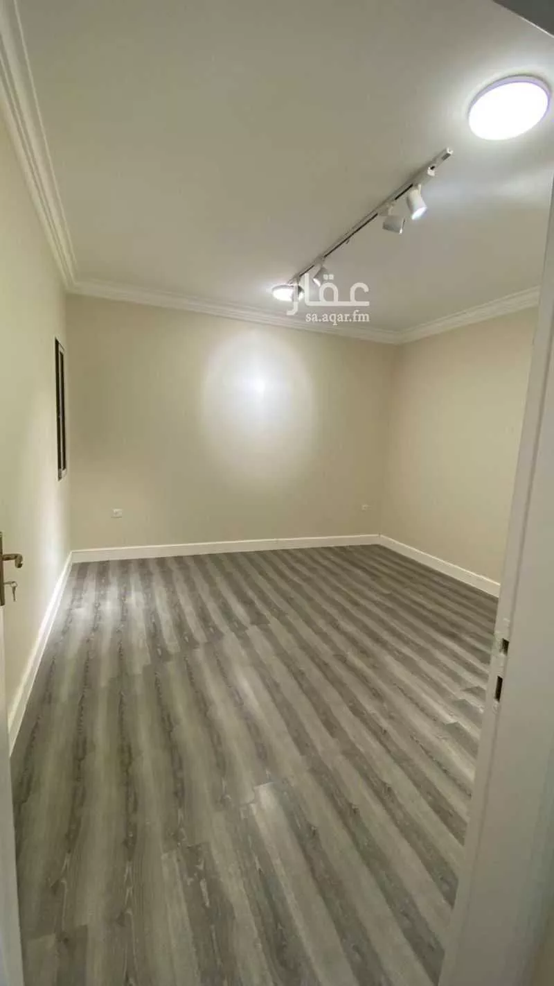 3 bedroom apartment in Dhahrat Laban 7