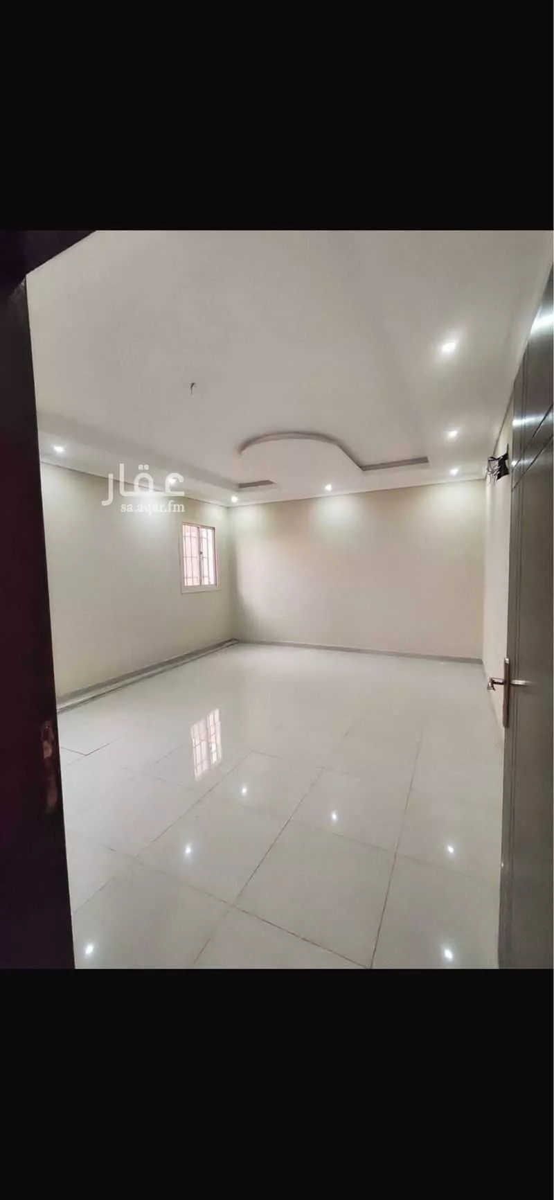 فيلا 4 غرف في الياقوت 4