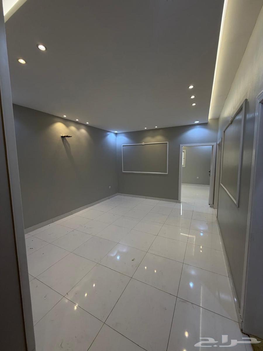 شقة 5 غرف في ولي العهد 5