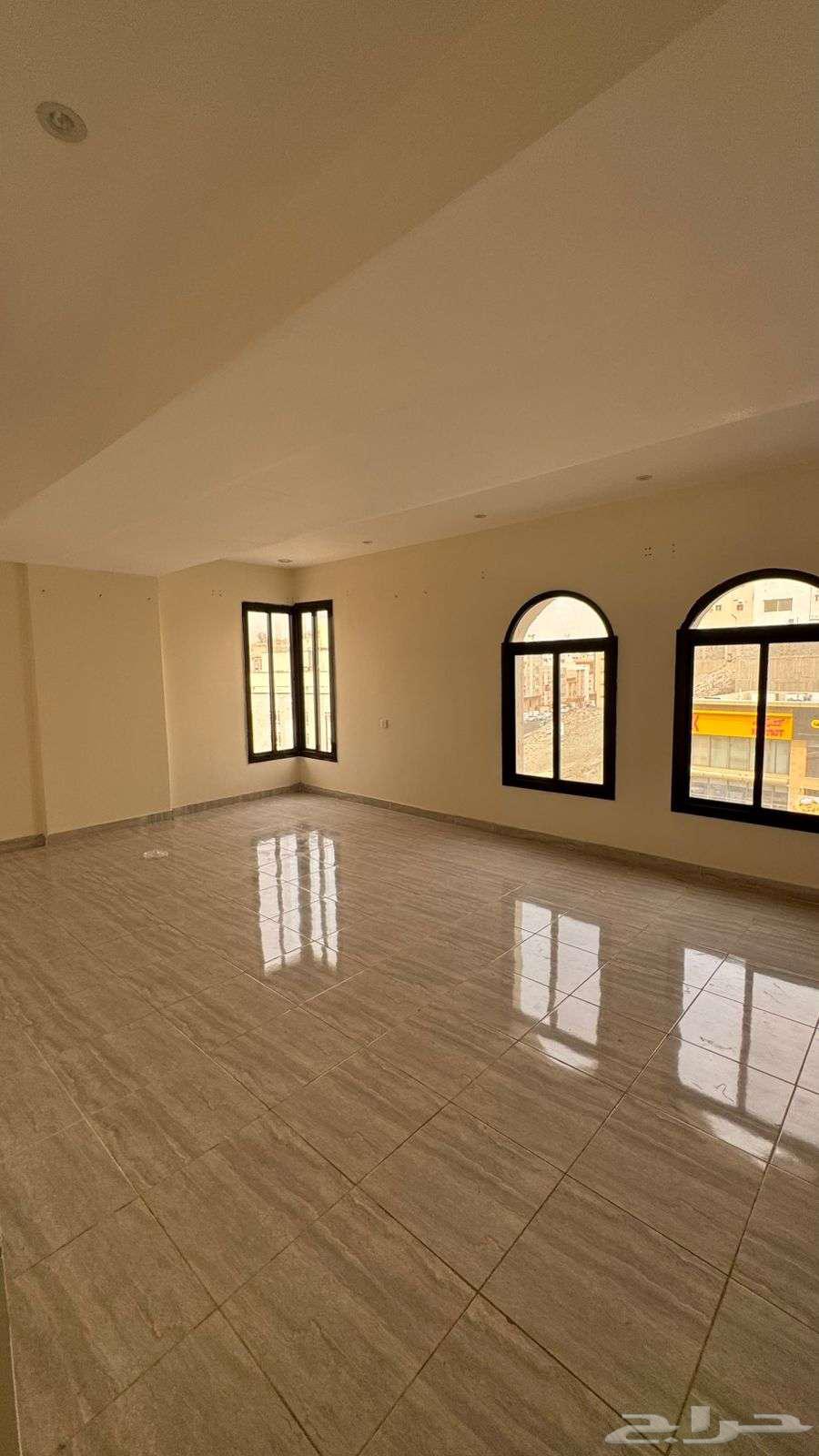 35 bedroom apartment in Al Shawqiyyah 9