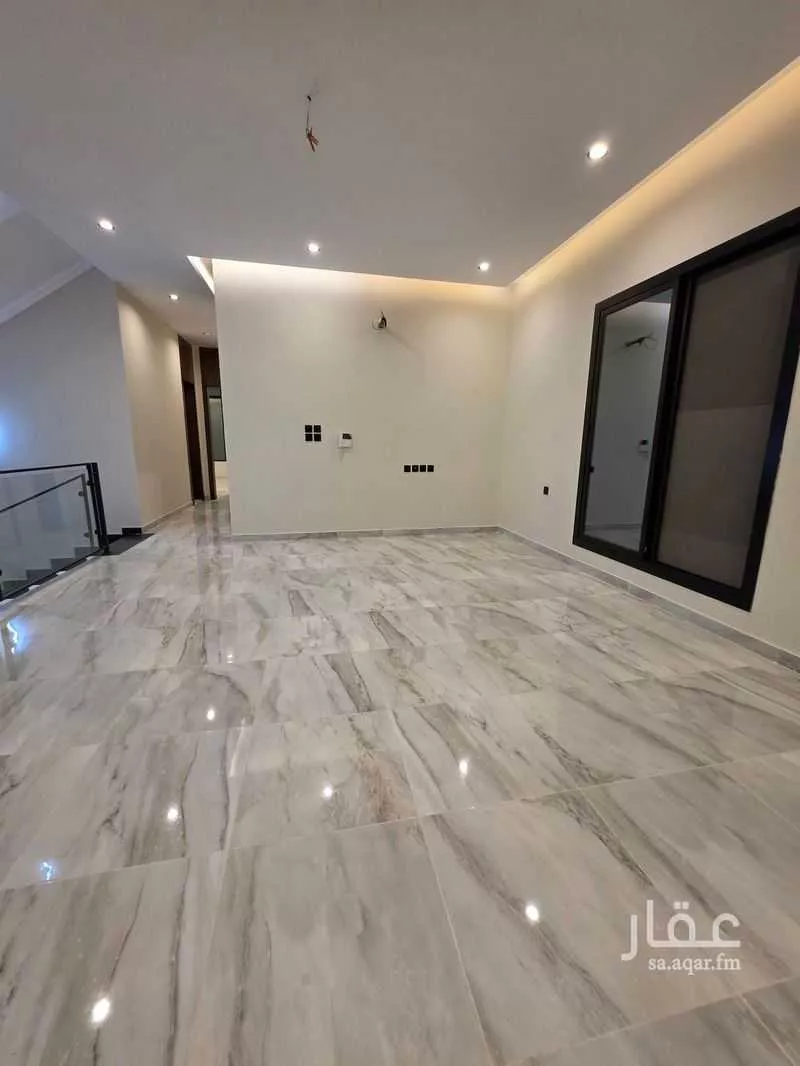 فيلا 6 غرف في الصوارى 12