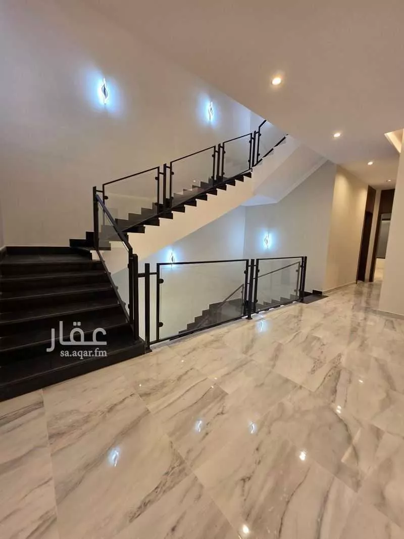 فيلا 6 غرف في الصوارى 3