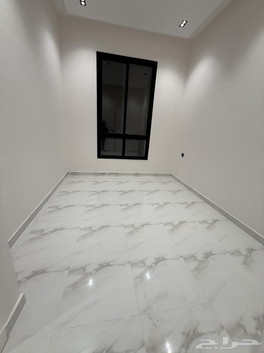 4 bedroom apartment in Al Zahrah 9