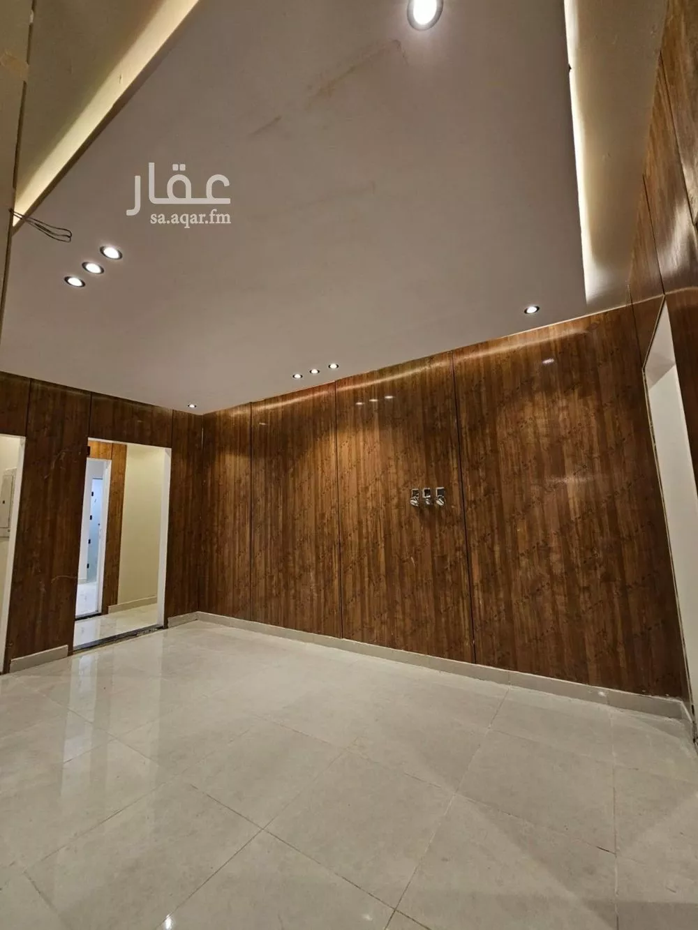 شقة 1 غرف في العقيق 8