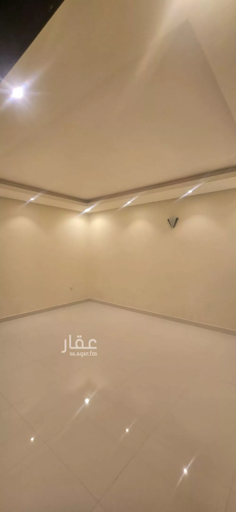 دور 4 غرف في الملقا 6