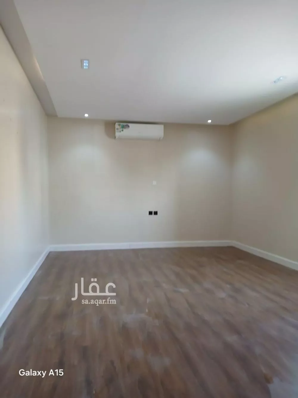 شقة 1 غرف في العقيق 5