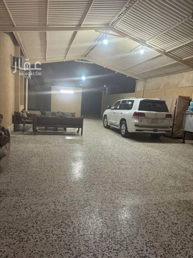 فيلا 7 غرف في ظهرة البديعة 6