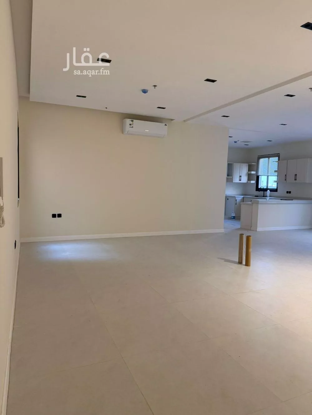 شقة 3 غرف في الملقا 16