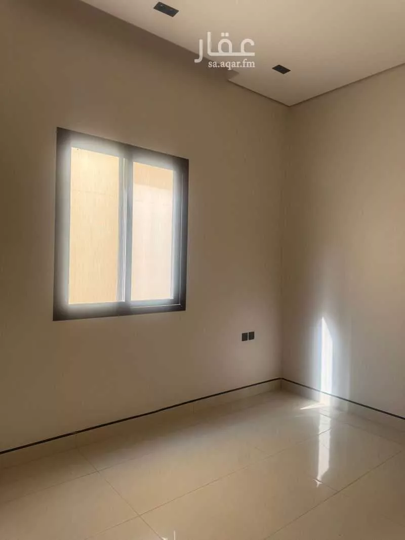 6 bedroom villa in Al Janadriyah 4