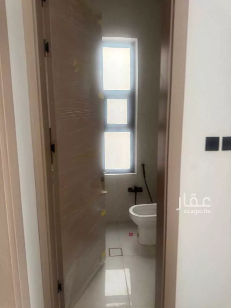 6 bedroom villa in Al Janadriyah 10