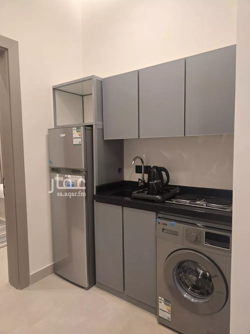 شقة 2 غرف في العارض 8