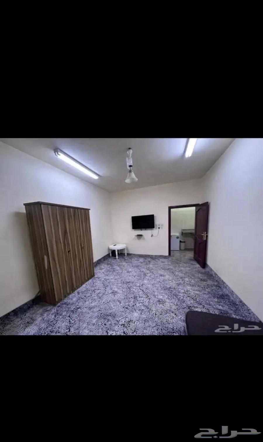 شقة  في الدفاع 2