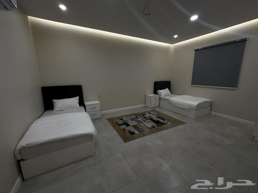 شقة 2 غرف في العزيزية 7