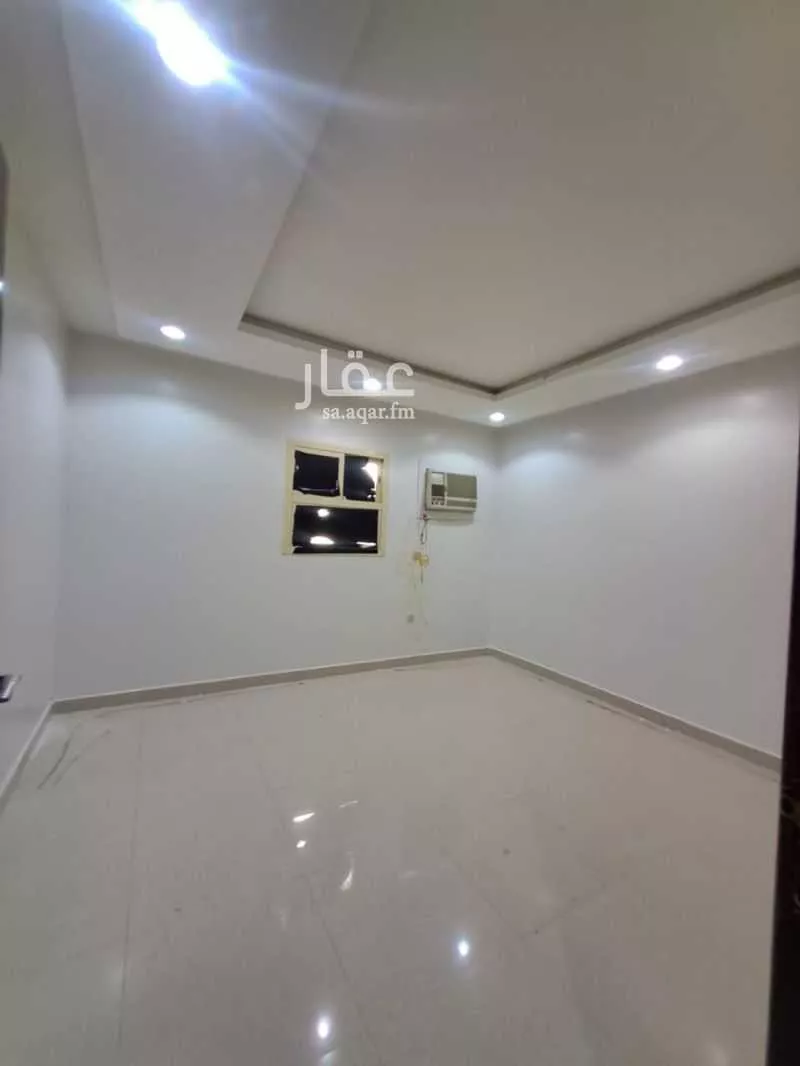 1 bedroom apartment in Dhahrat Laban 4