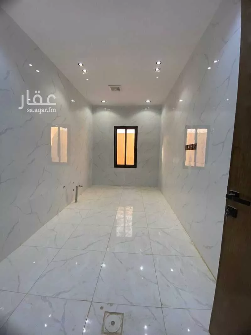 شقة 4 غرف في بدر 5