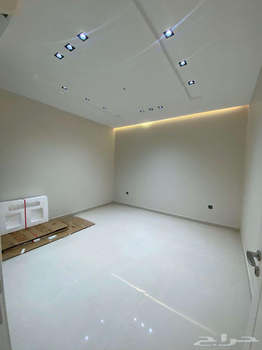 شقة 4 غرف في شوران 5