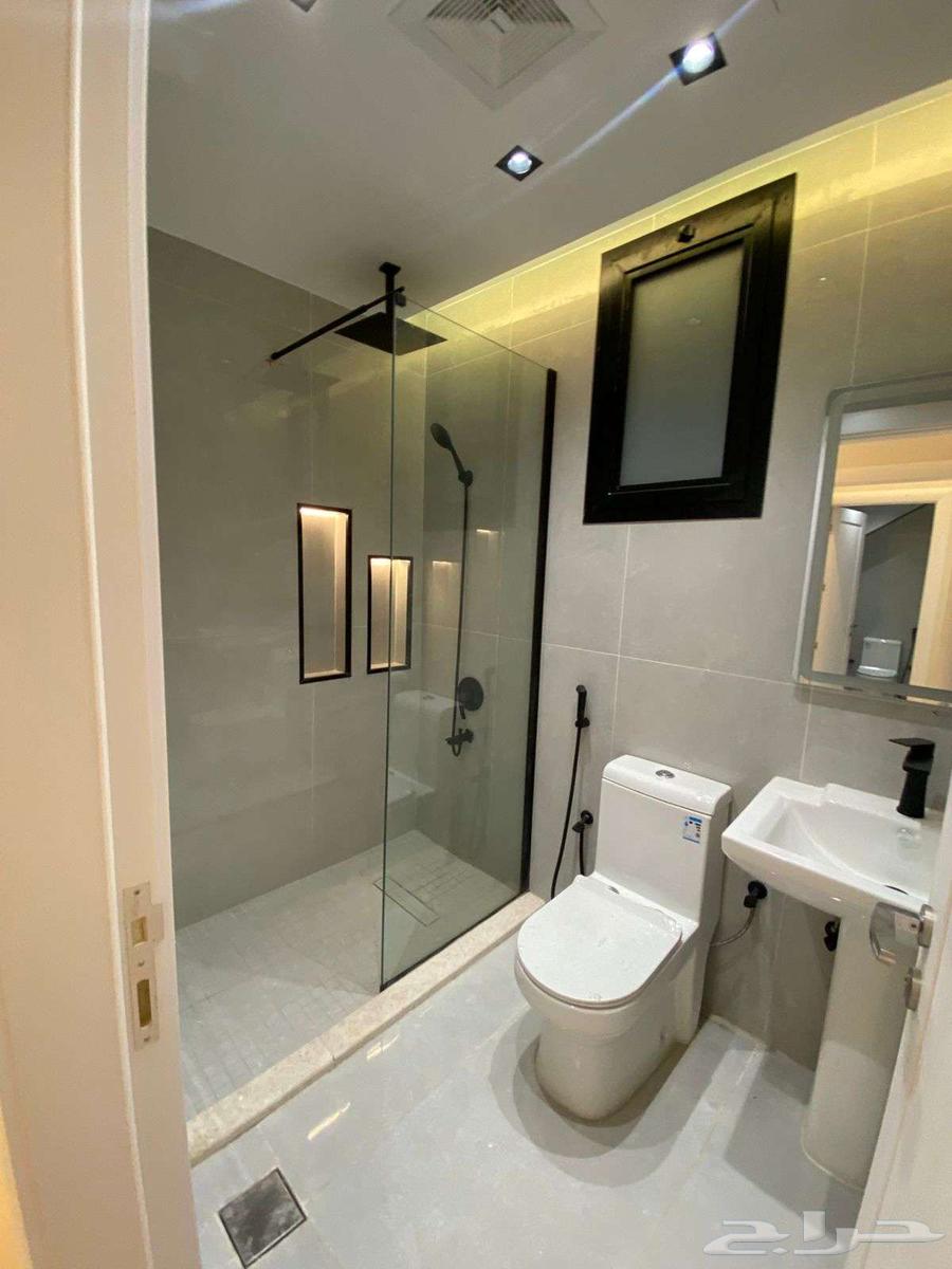 شقة 4 غرف في شوران 8