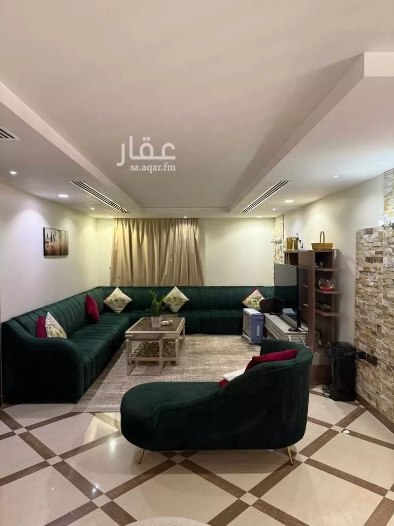 فيلا 8 غرف في الربيع 15