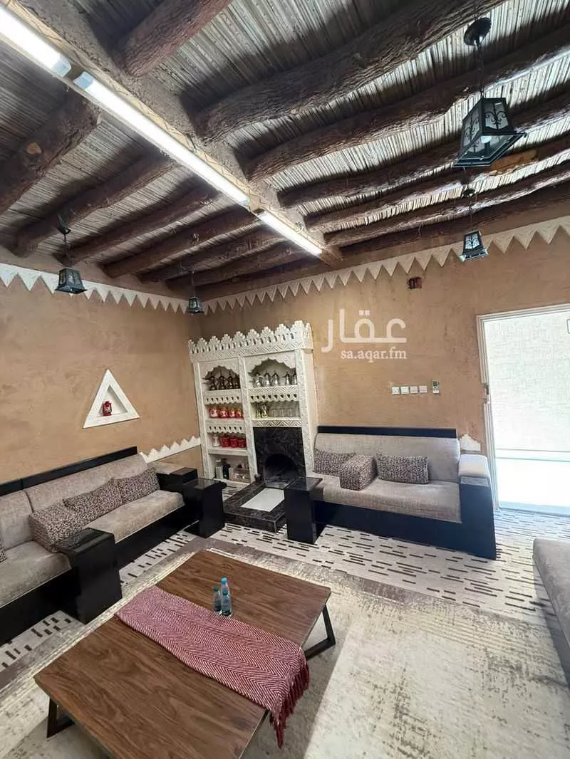 فيلا 8 غرف في الربيع 17