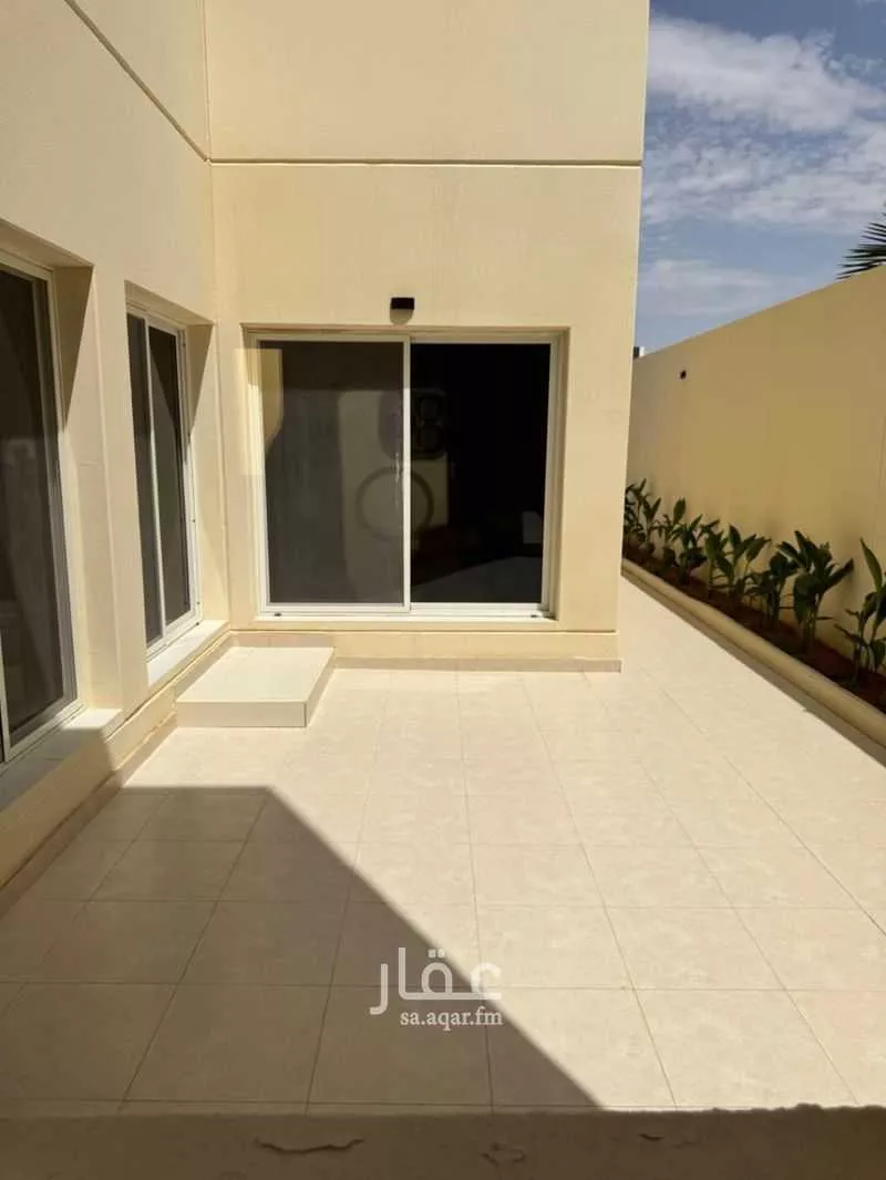 فيلا 4 غرف في الفاروق 2