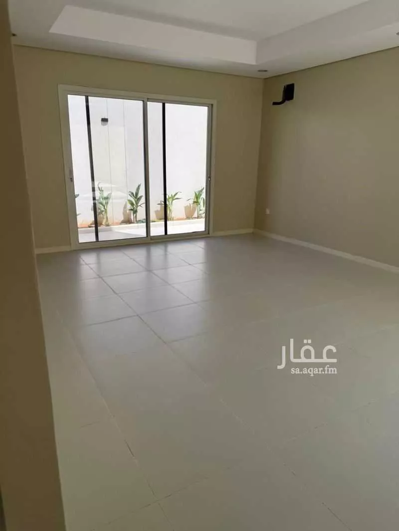 فيلا 4 غرف في الفاروق 4