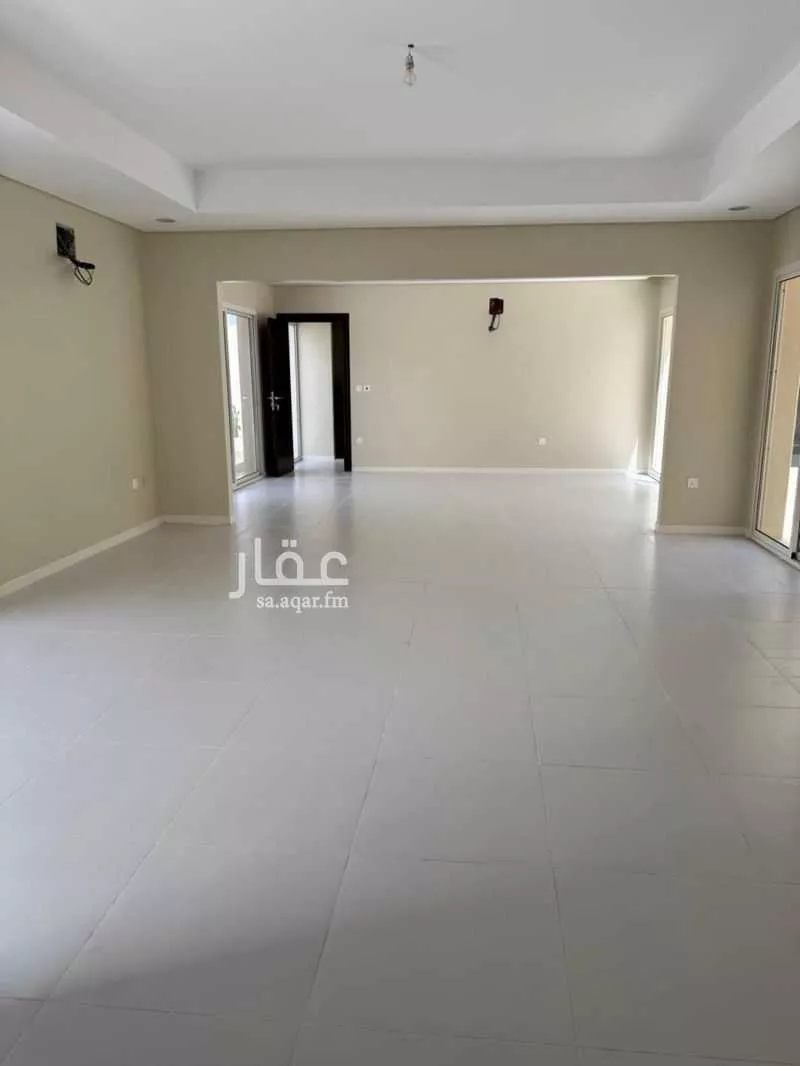 فيلا 4 غرف في الفاروق 7