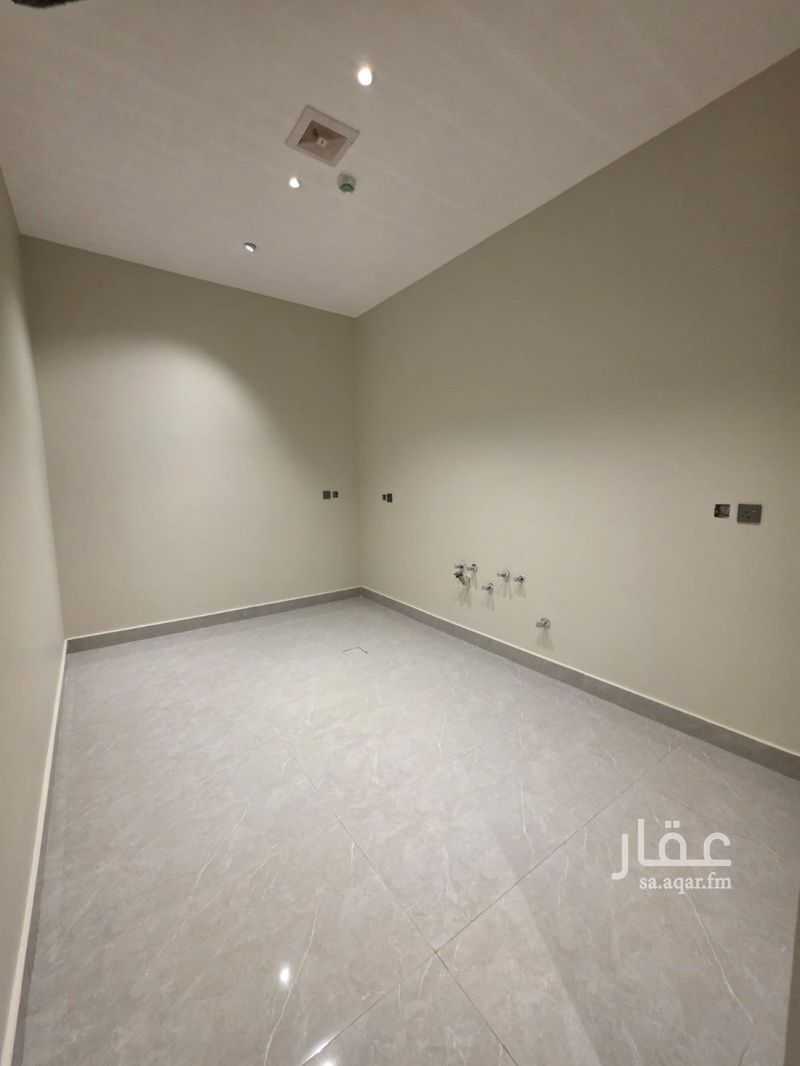4 bedroom villa in Al Qadisiyah, Riyadh 13