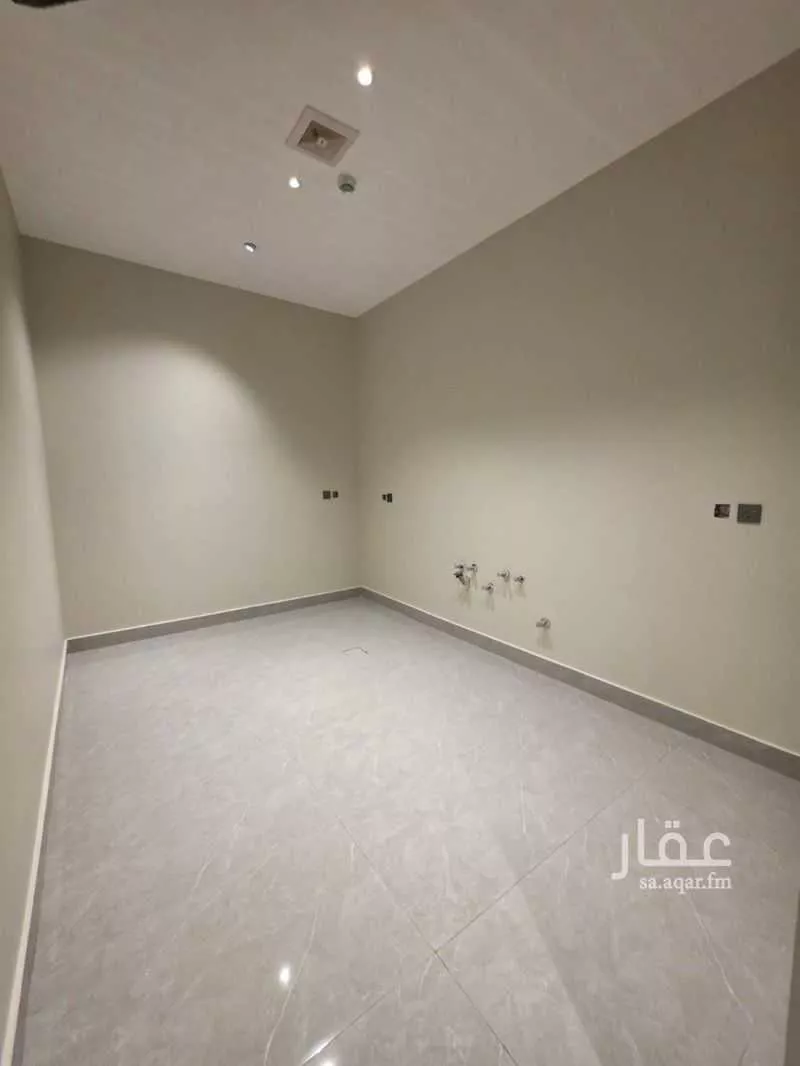 فيلا 4 غرف في القادسية 13