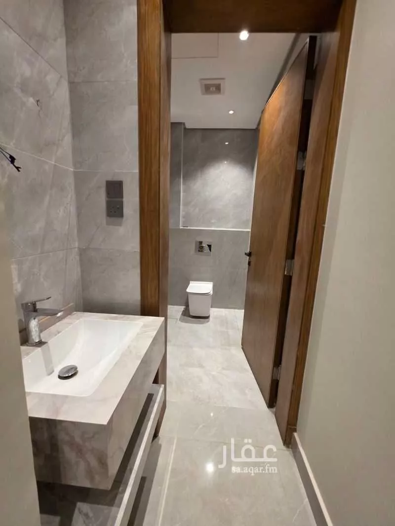 فيلا 4 غرف في القادسية 7