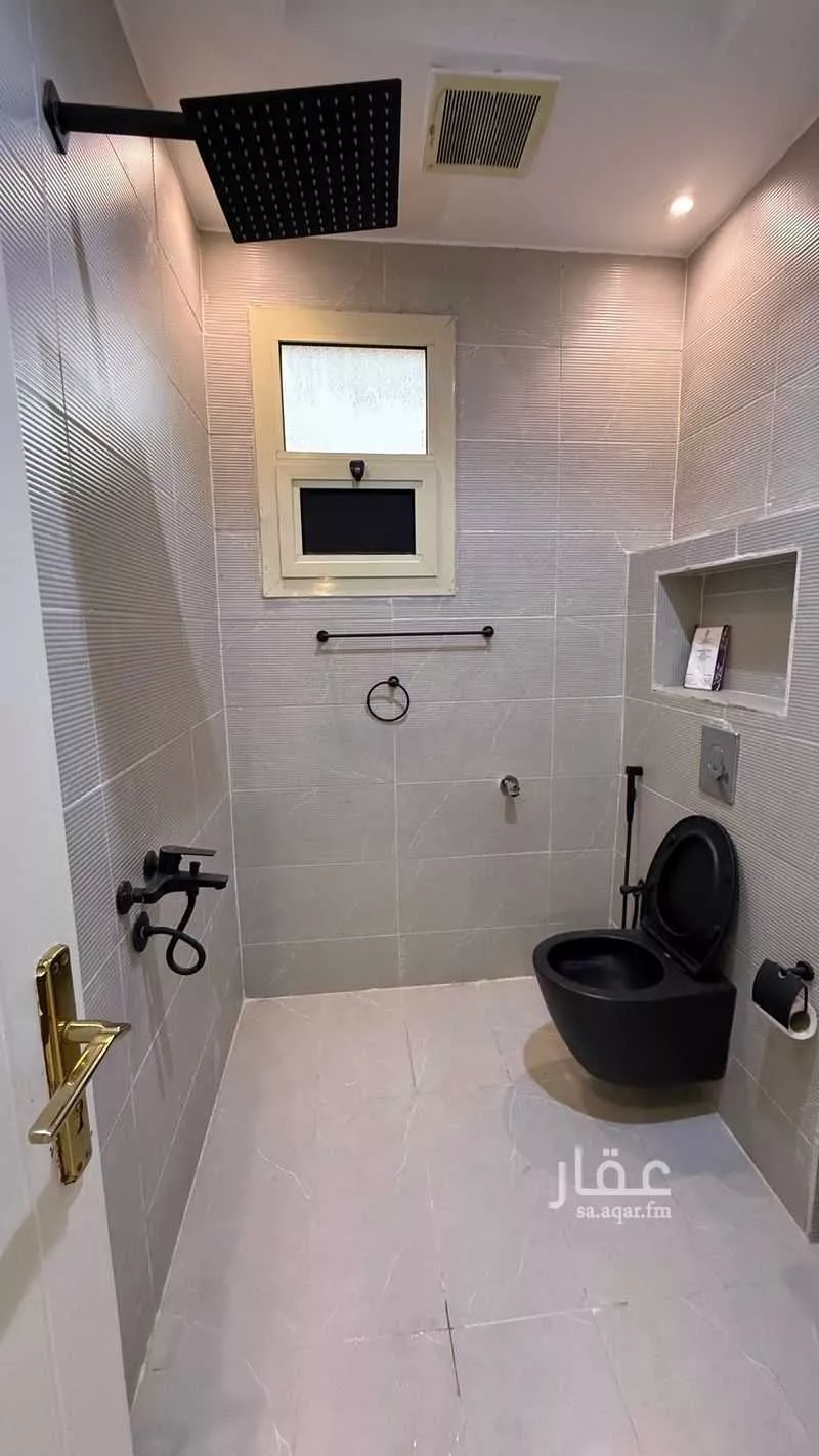 شقة 1 غرف في الملقا 12