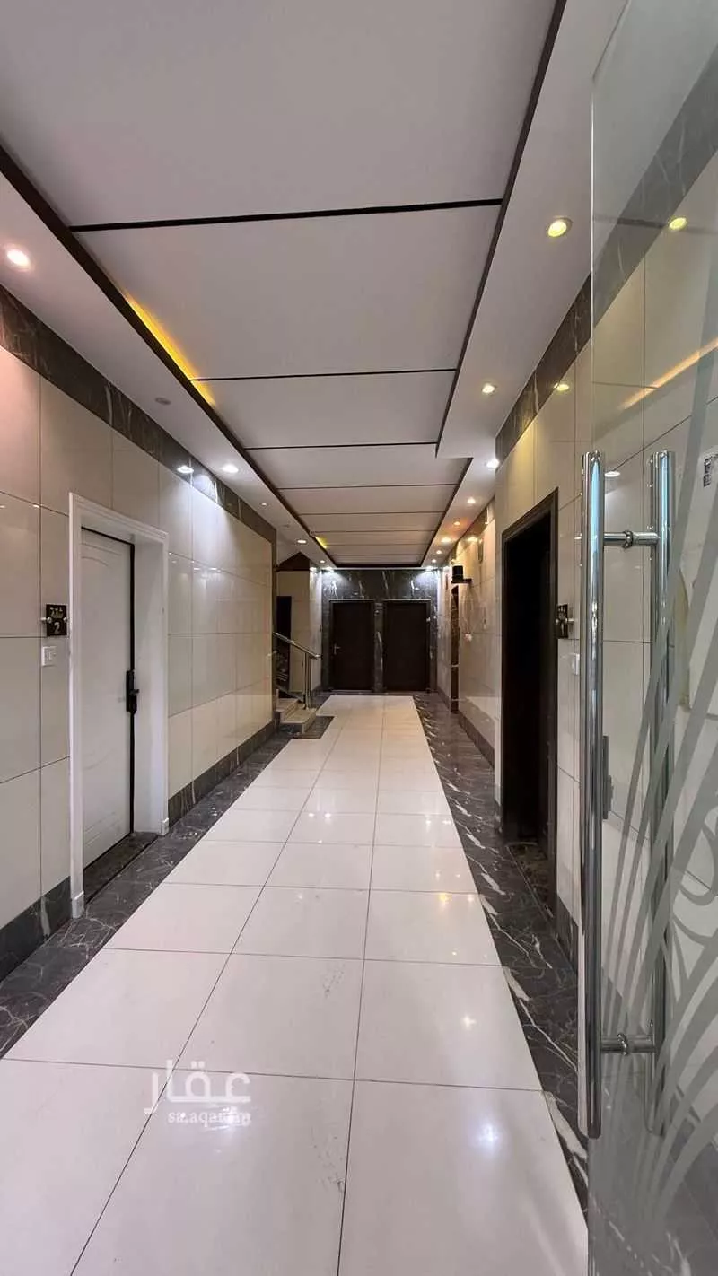 شقة 1 غرف في الملقا 4