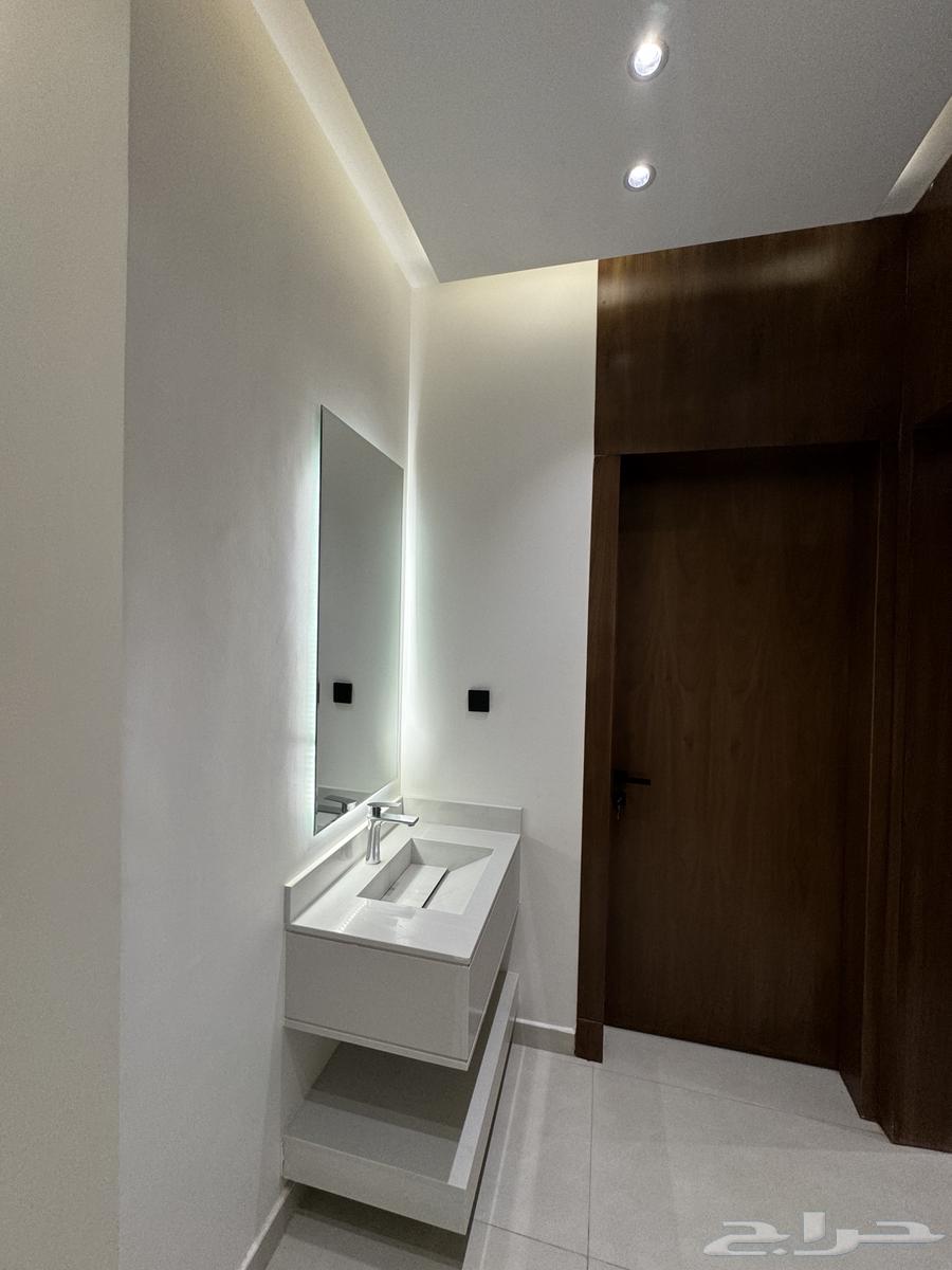 3 bedroom apartment in King Faisal 6