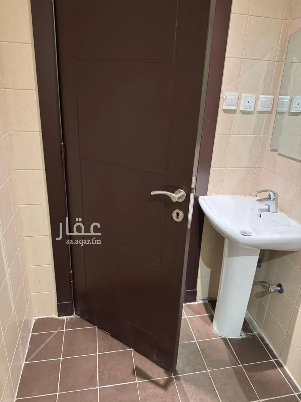 شقة 3 غرف في الربيع 12