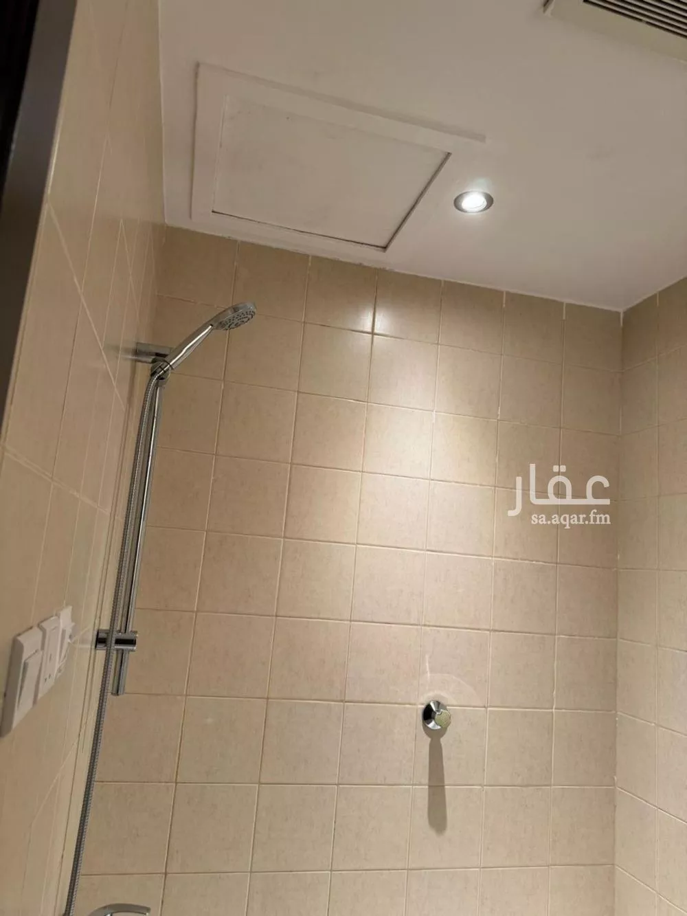 شقة 3 غرف في الربيع 18