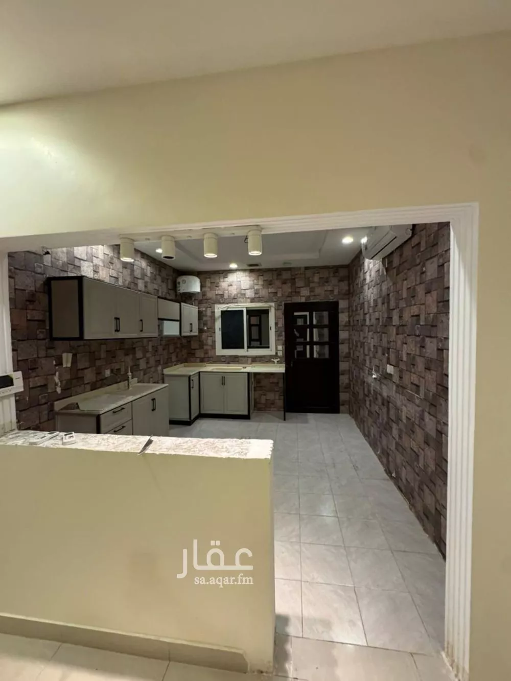 فيلا 7 غرف في الياسمين 12