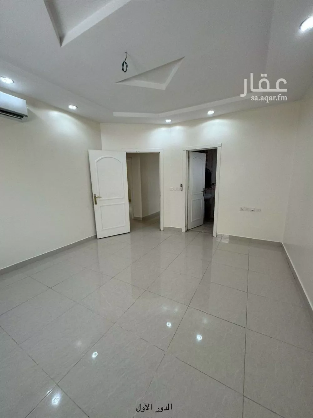 فيلا 7 غرف في الياسمين 23