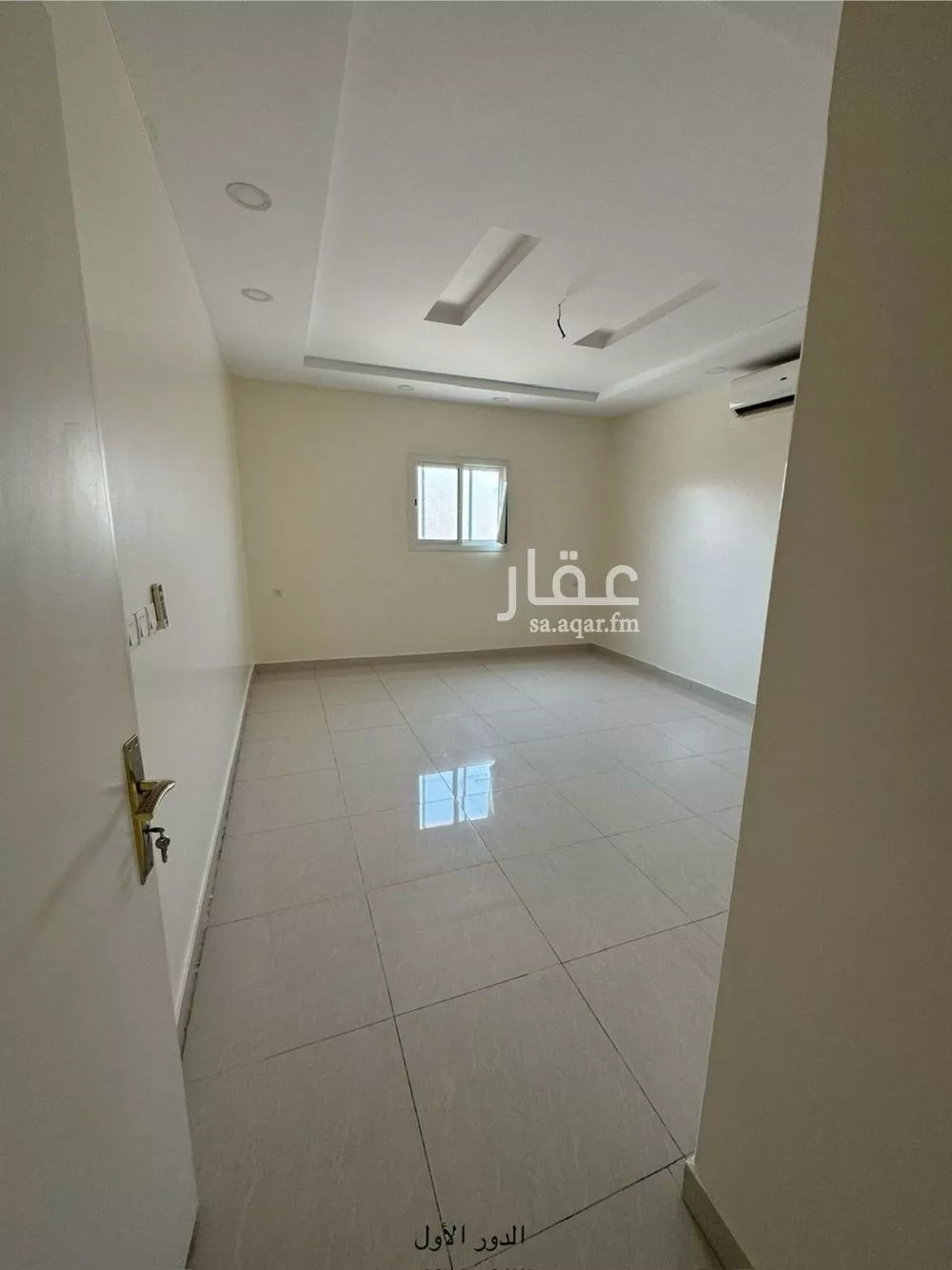 فيلا 7 غرف في الياسمين 28