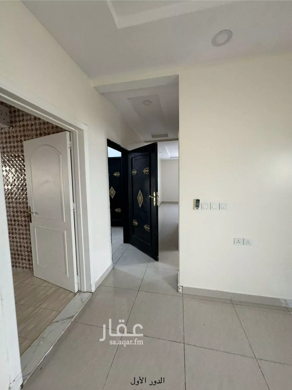 فيلا 7 غرف في الياسمين 9