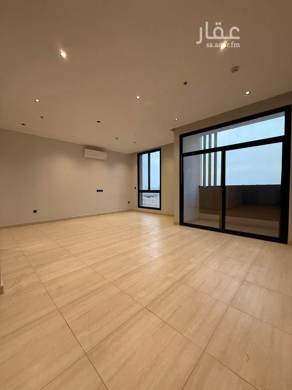 شقة 4 غرف في النرجس 14